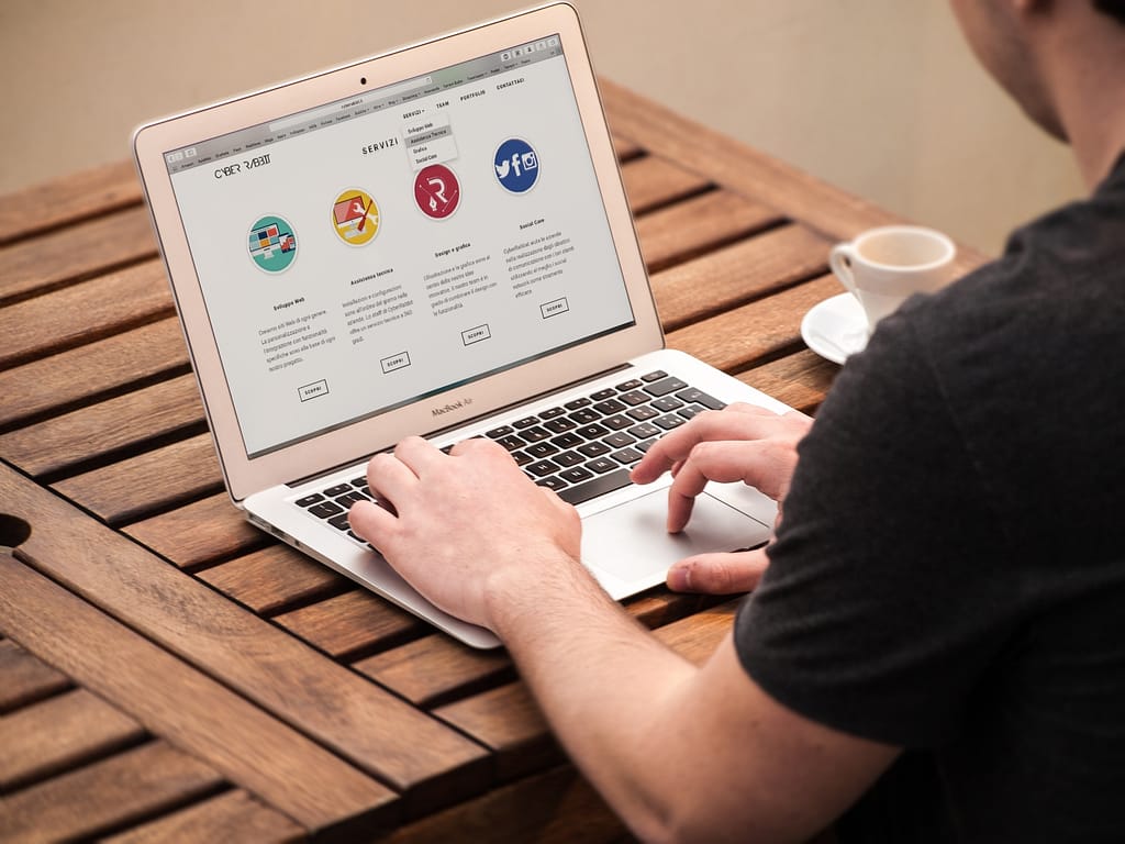 Comment booster sa productivité grâce à un assistant virtuel