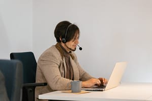 Lire la suite à propos de l’article Comment communiquer efficacement avec votre assistant virtuel ?